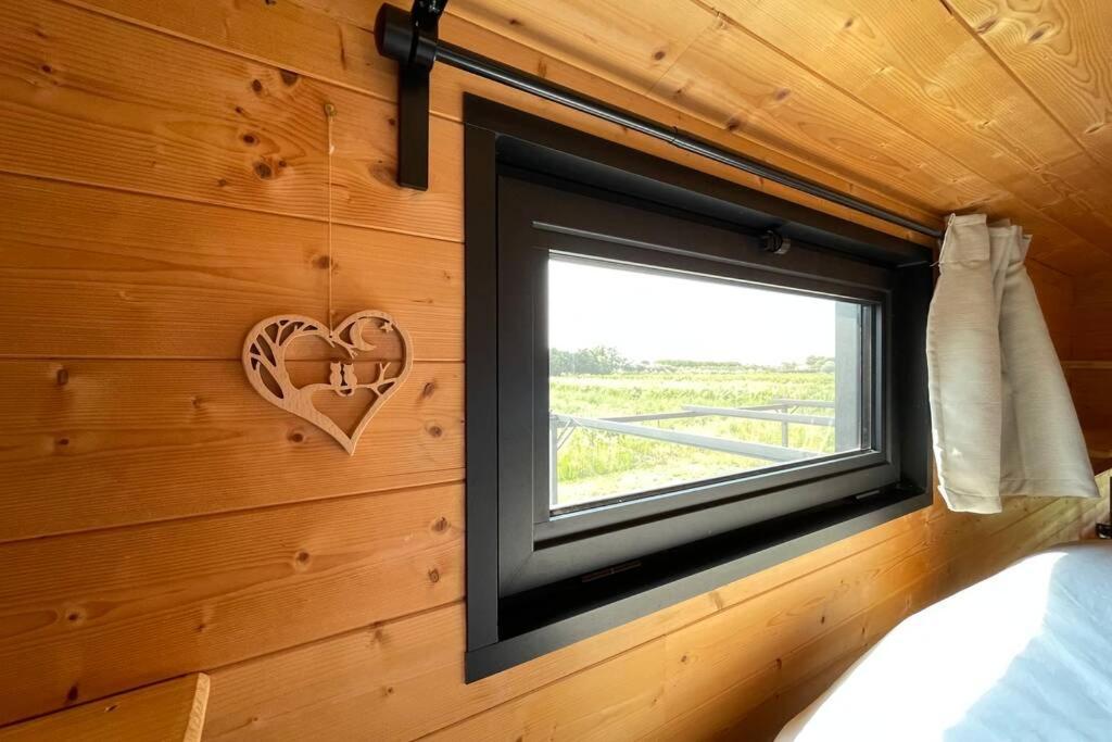 Myinsolite - Tiny-House, Jacuzzi, Brasero, Piscine Aigues-Mortes Exterior foto