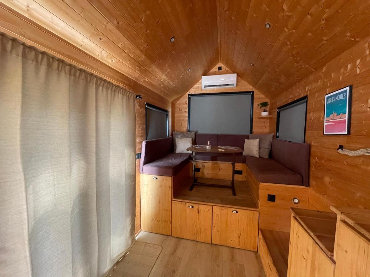 Myinsolite - Tiny-House, Jacuzzi, Brasero, Piscine Aigues-Mortes Exterior foto